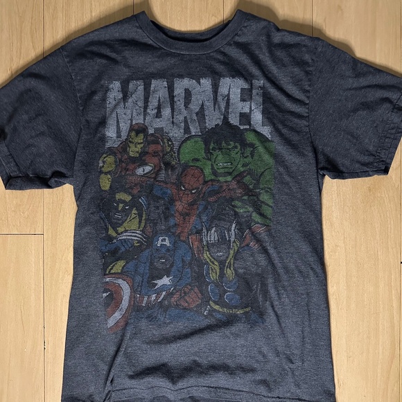 Grey Faded Marvel Shirt Size MediumGrey Faded Marvel Shirt Size Medium - Picture 1 of 1
